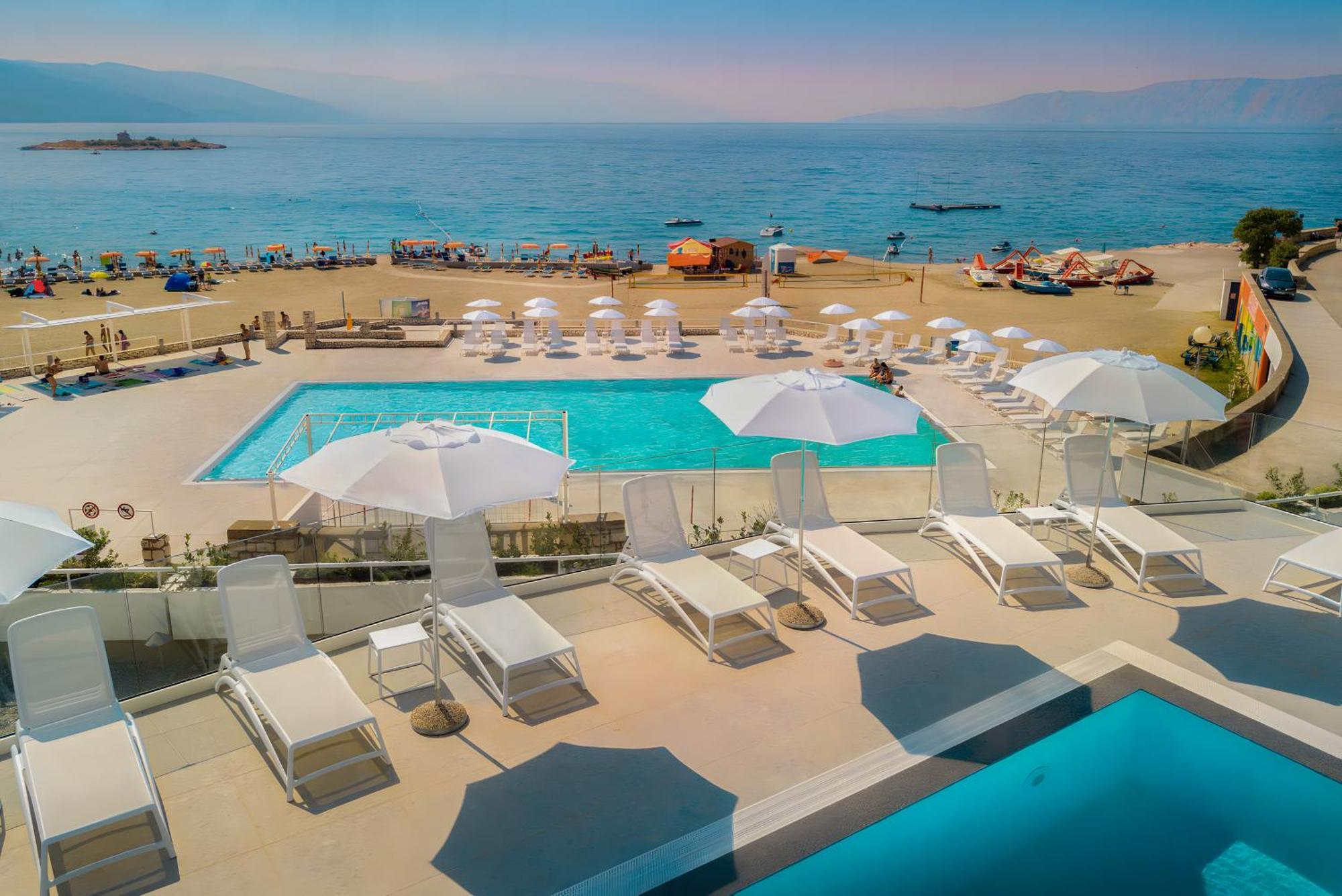 Aminess Vival Lisanj Family Hotel نوفي فينودولسكي المظهر الخارجي الصورة